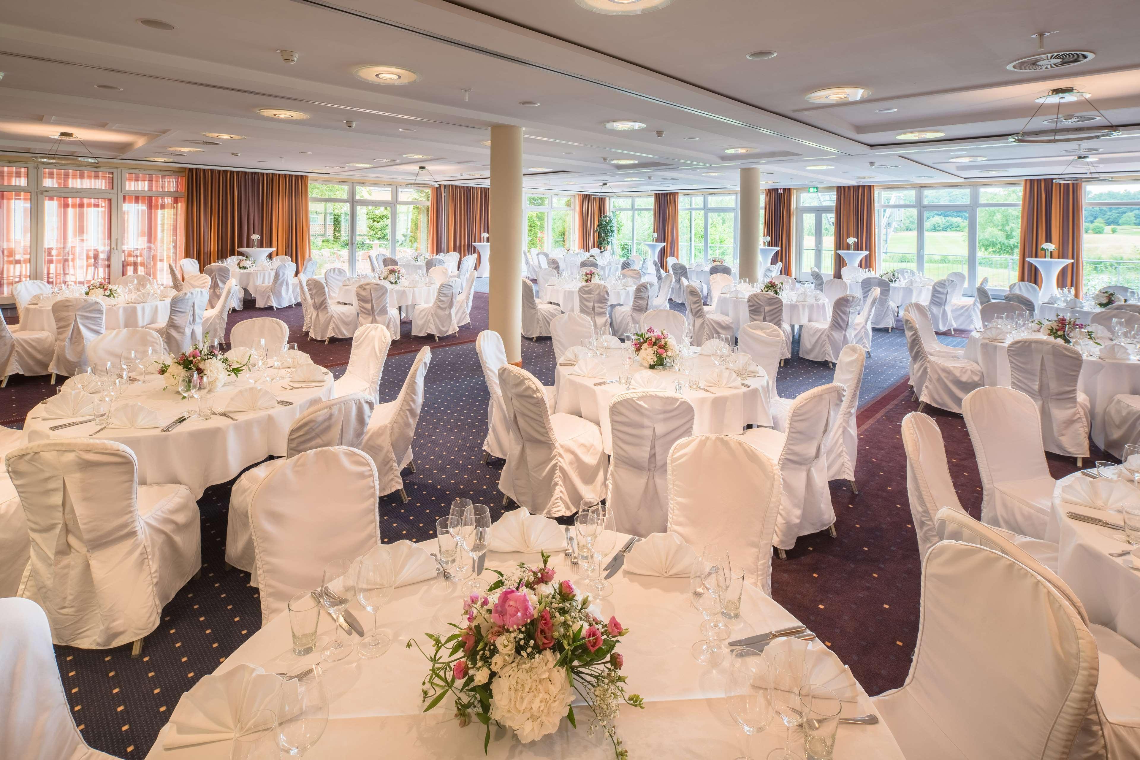 Best Western Premier Castanea Resort Hotel Adendorf Exterior photo